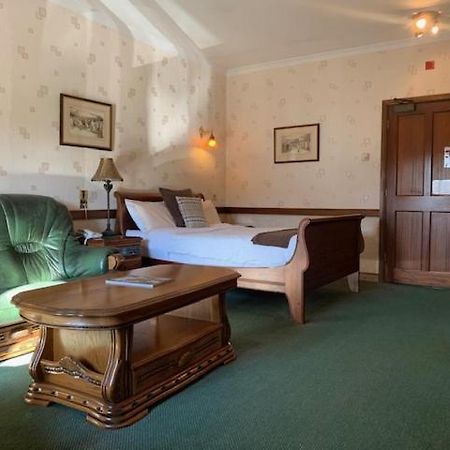 St Mary'S Hotel Golf & Country Club Pencoed Luaran gambar